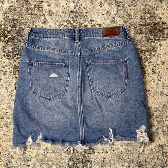 Hollister High Rise Distressed Denim Jean Skirt - Picture 3 of 3
